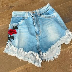 GJG Denim rose embroidered jeans shorts